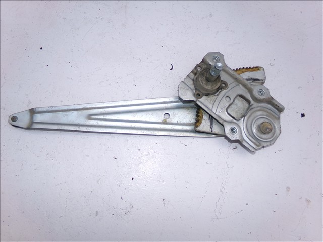 Elevalunas Manual Trasero Derecho