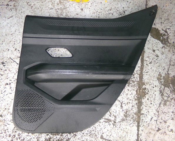 Guarnecido Trasero Derecho