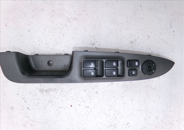 Botonera Elevalunas Delantera Izquierda