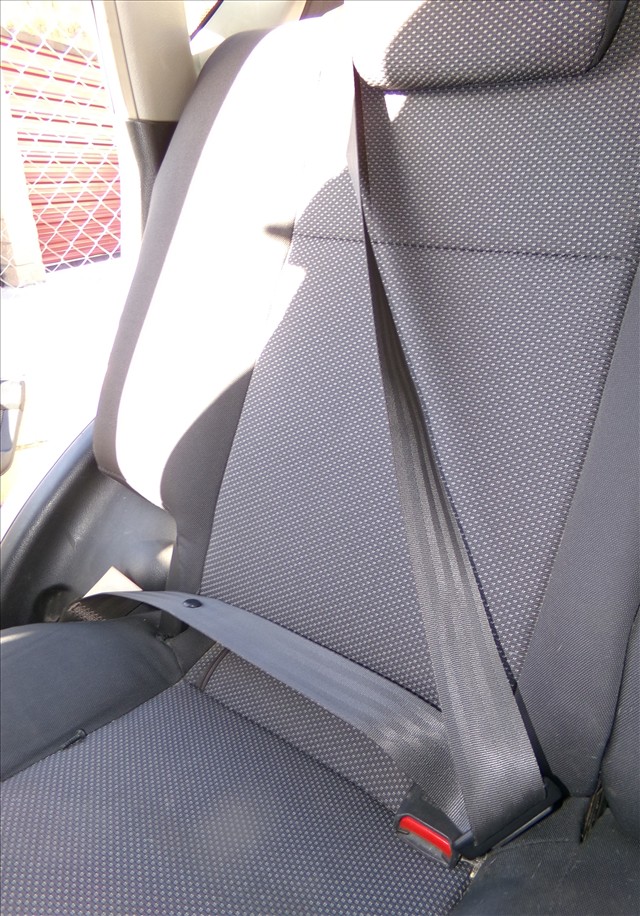 Cinturon Trasero Derecho