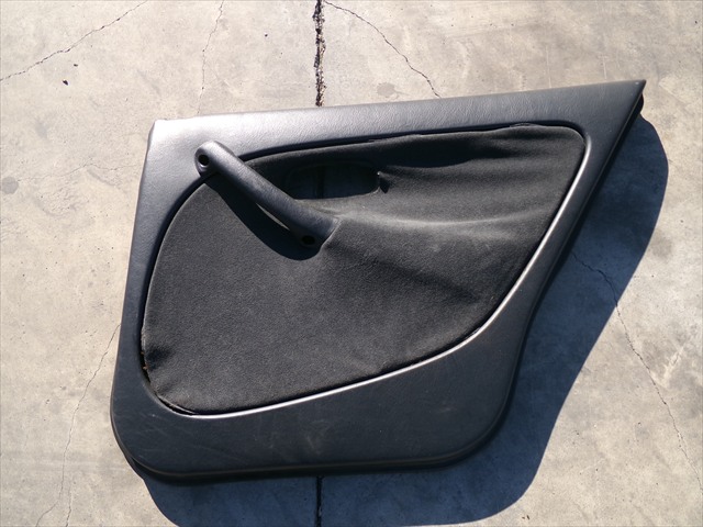 Guarnecido Trasero Derecho