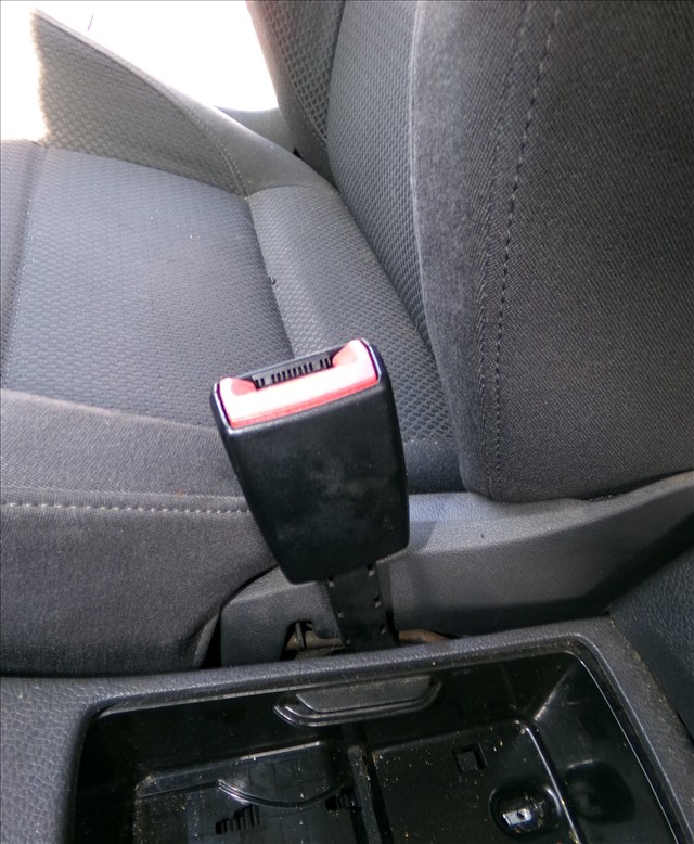 Enganche Cinturon Delantero Derecho