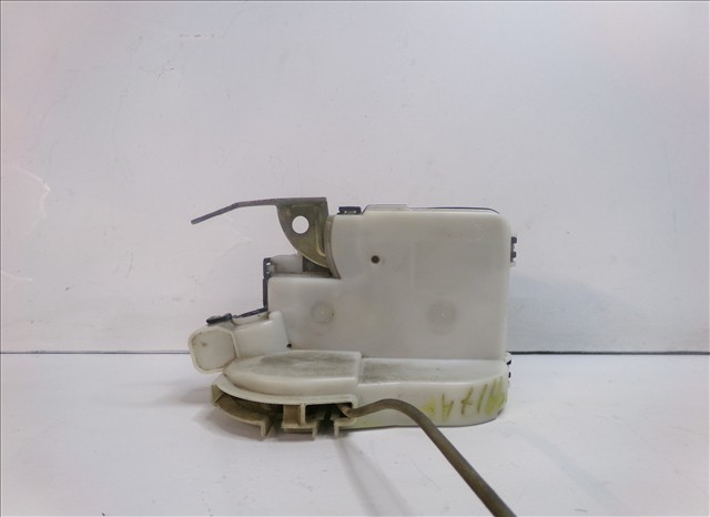 Cerradura Delantero Izquierda