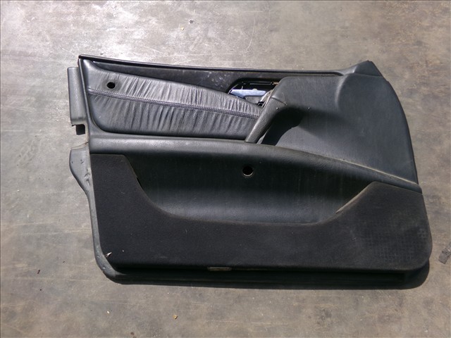 Guarnecido Delantero Izquierdo