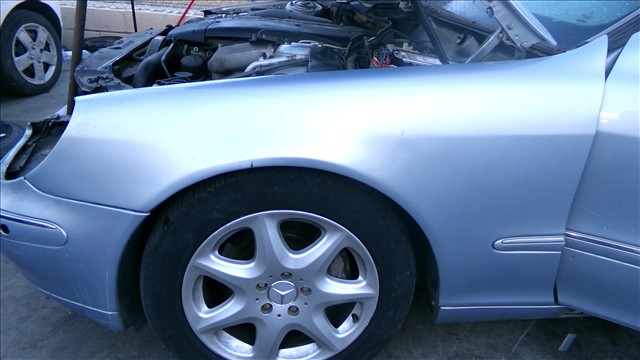 Aleta Delantera Izquierda