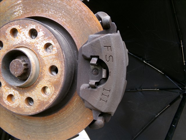 Pinza de Freno Delantera Derecha