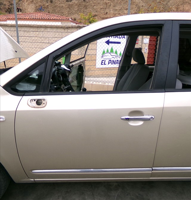 Puerta Delantera Izquierda