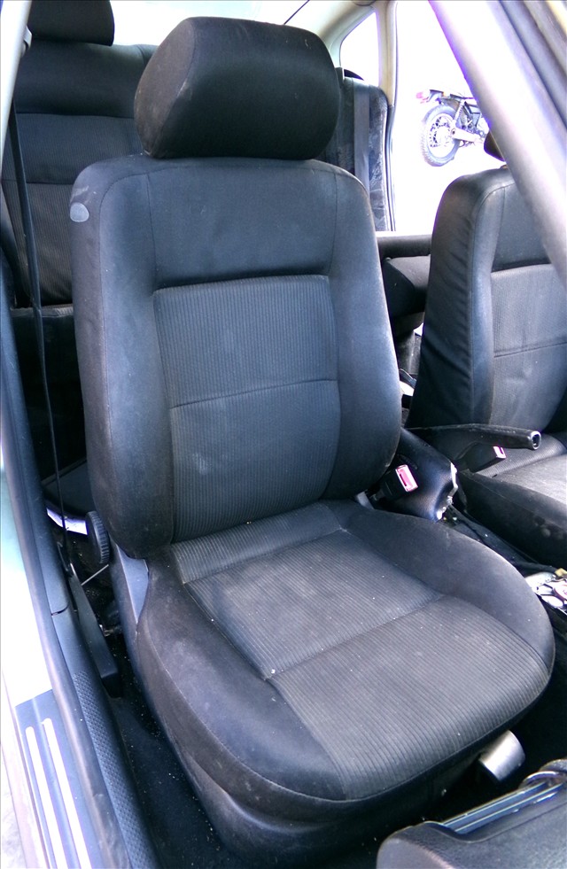 Asiento Delantero Derecho