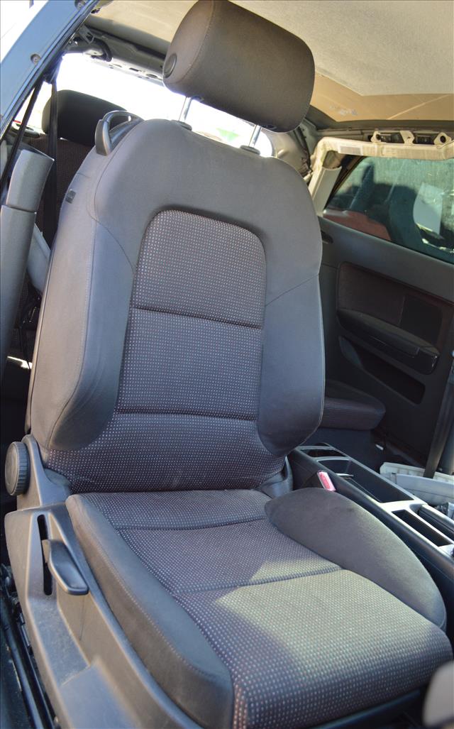 Asiento Delantero Dch.