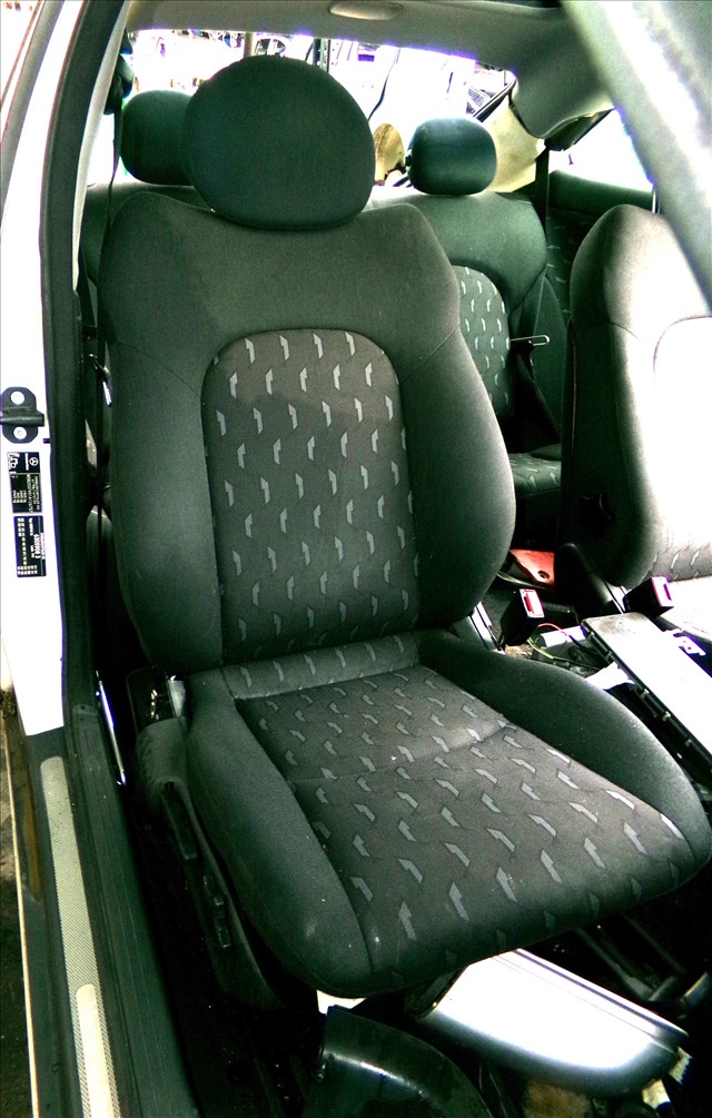 Asiento Delantero Derecho