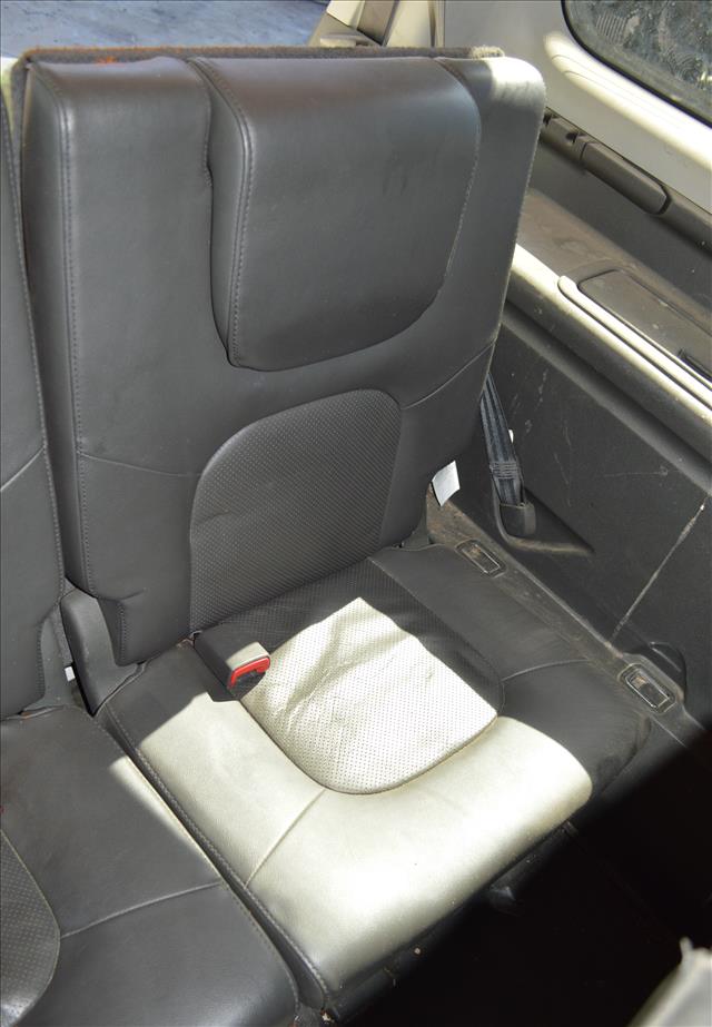 Asiento Trasero Izquierdo Tercera Fila