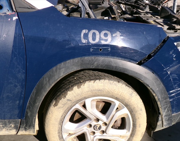 Aleta Delantera Derecha