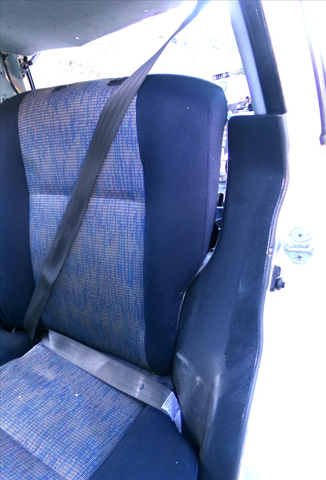 Cinturon Trasero Derecho