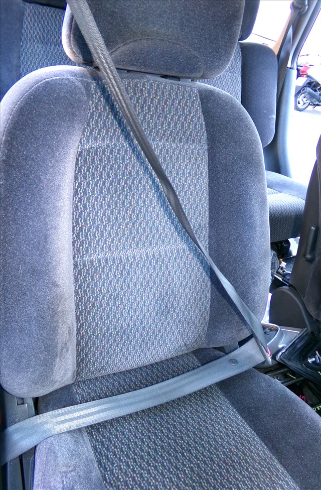 Cinturon Delantero Derecho