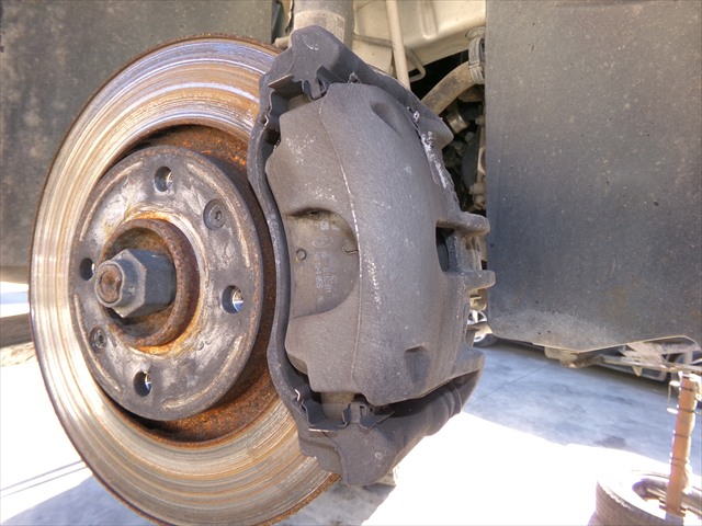 Pinza de Freno Delantera Derecha