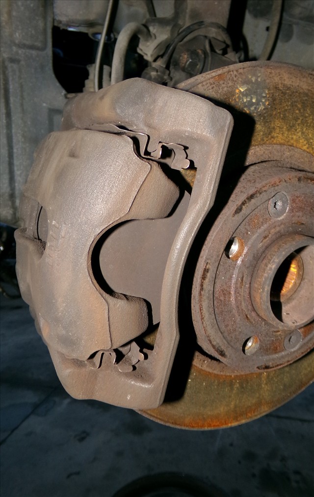 Pinza de Freno Delantera Izquierda