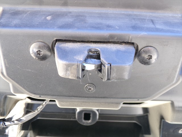 Cerradura Porton Maletero