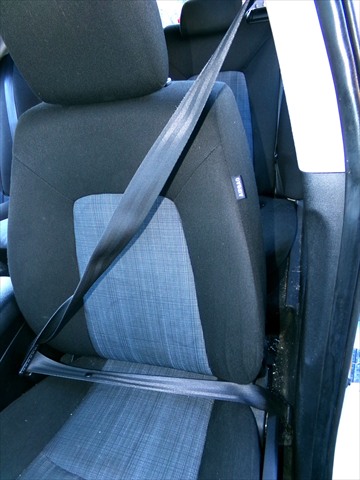 Cinturon Delantero Izquierdo