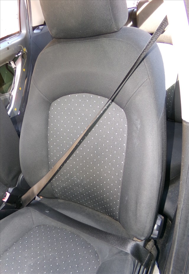 Cinturon Delantero Izquierdo