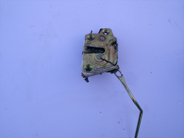 Cerradura Delantero Izquierda