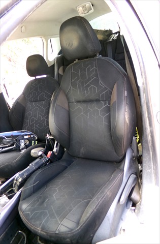 Asiento Delantero Izquierdo