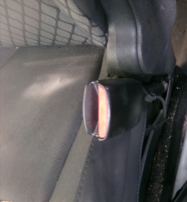 Enganche Cinturon Delantero Derecho