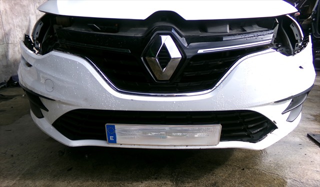 Paragolpes Delantero