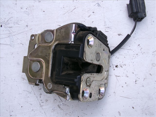 Cerradura Porton Maletero