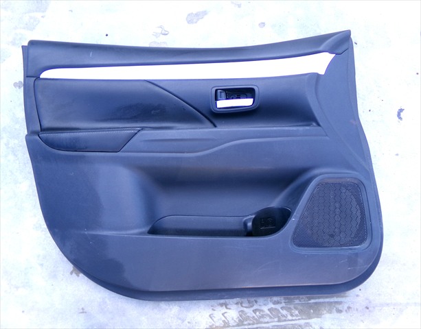 Guarnecido Delantero Izquierdo