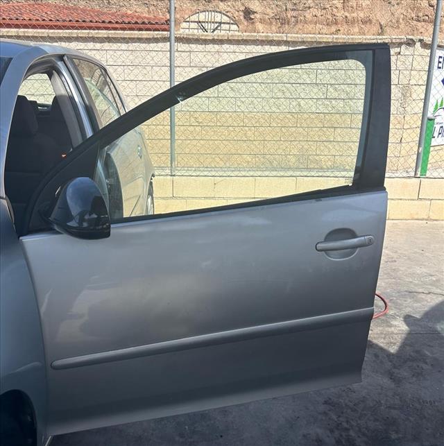 Puerta Delantera Izquierda