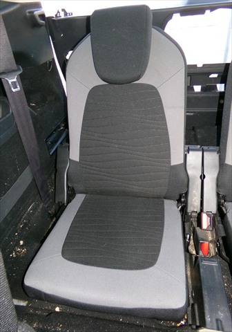 Asiento Trasero Derecho Tercera Fila