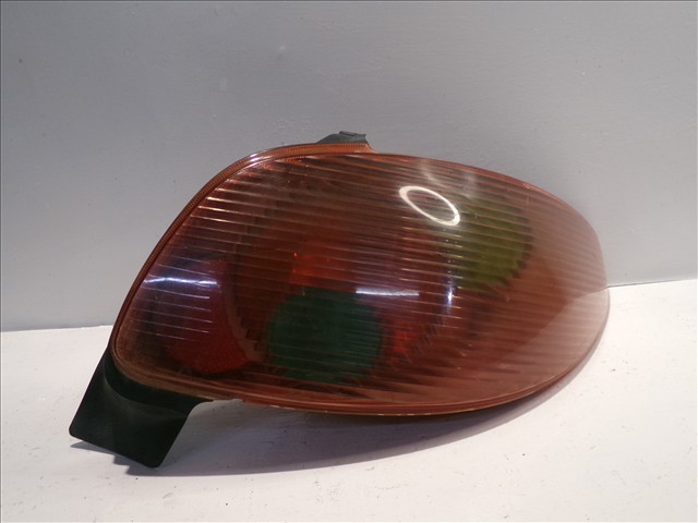 Piloto Trasera Derecho