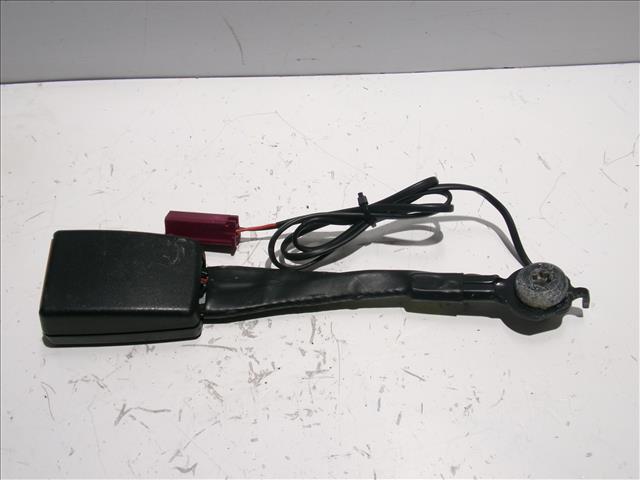 Enganche Cinturon Delantero Izquierdo