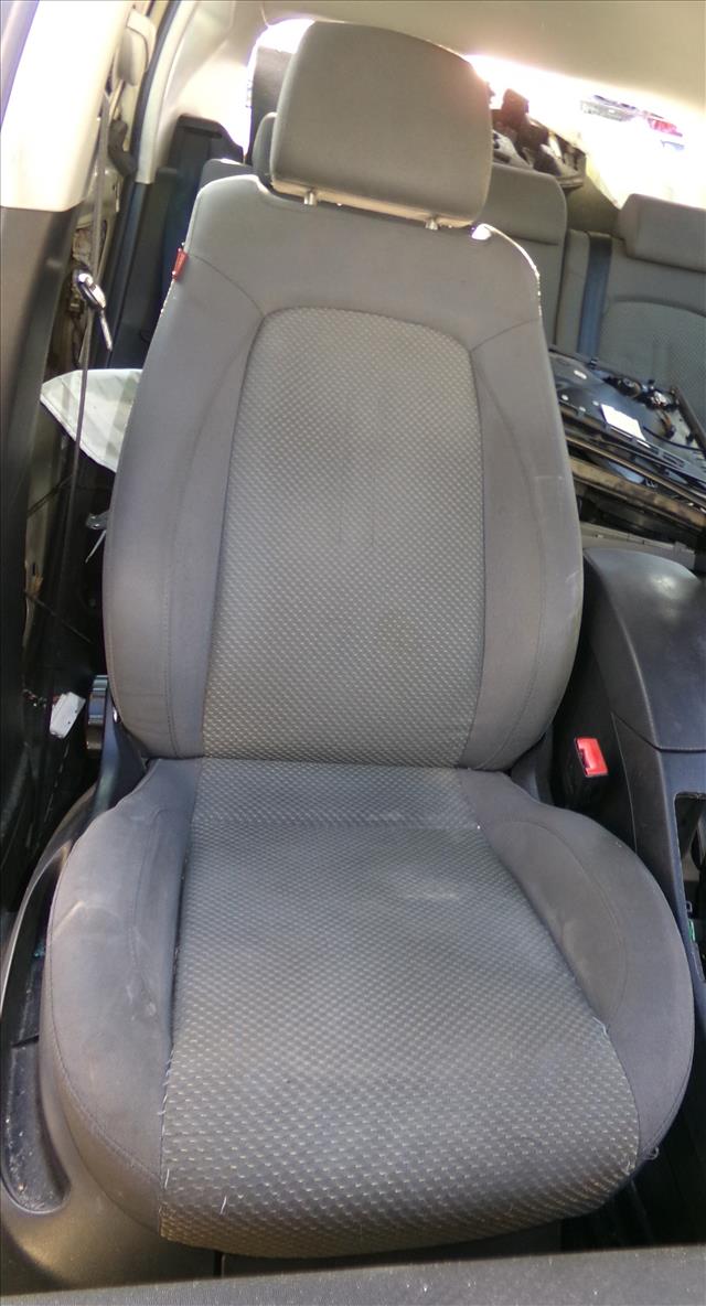 Asiento Delantero Derecho