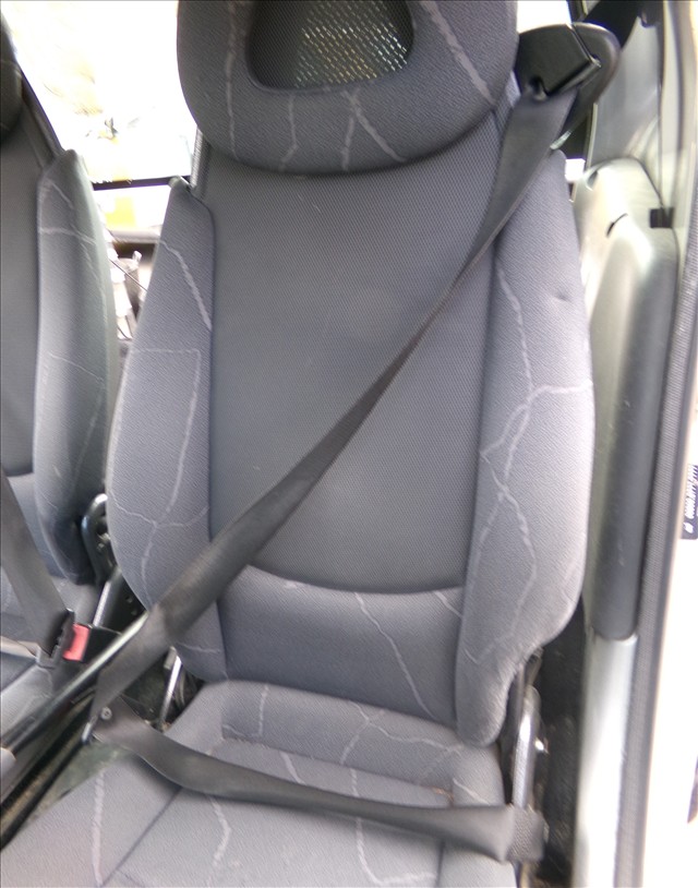 Cinturon Delantero Izquierdo