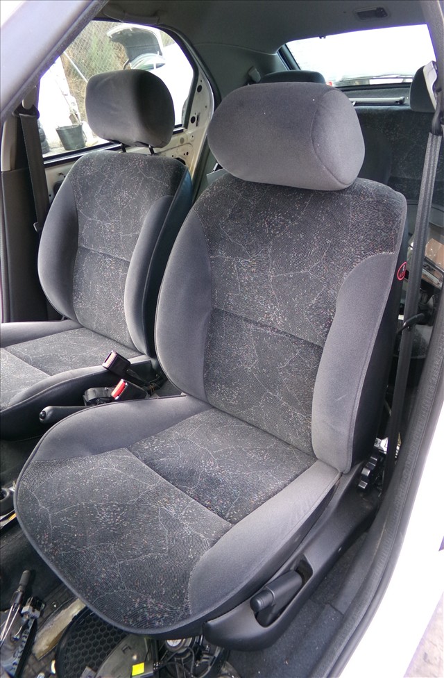 Asiento Delantero Izquierdo