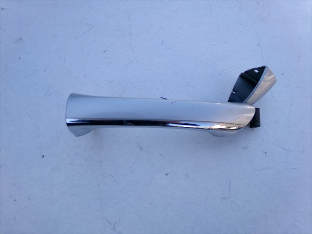 Maneta Exterior Delantera Izquierda