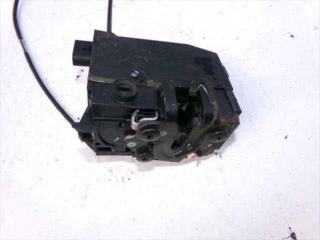 Cerradura Trasera Derecha