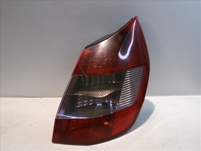 Piloto Trasera Derecho