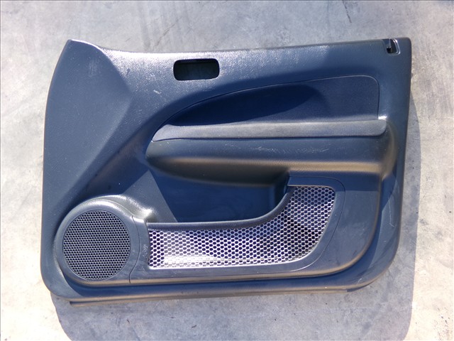 Guarnecido Delantero Derecho