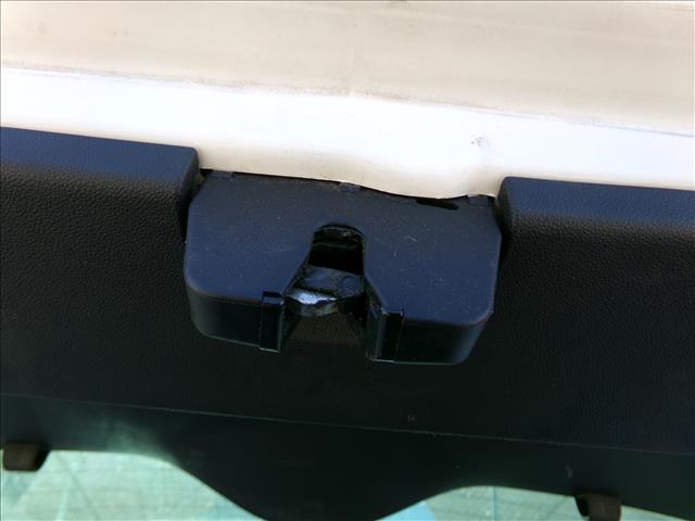 Cerradura Porton Maletero