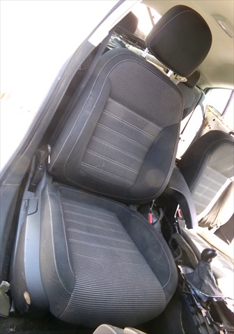 Asiento Delantero Derecho