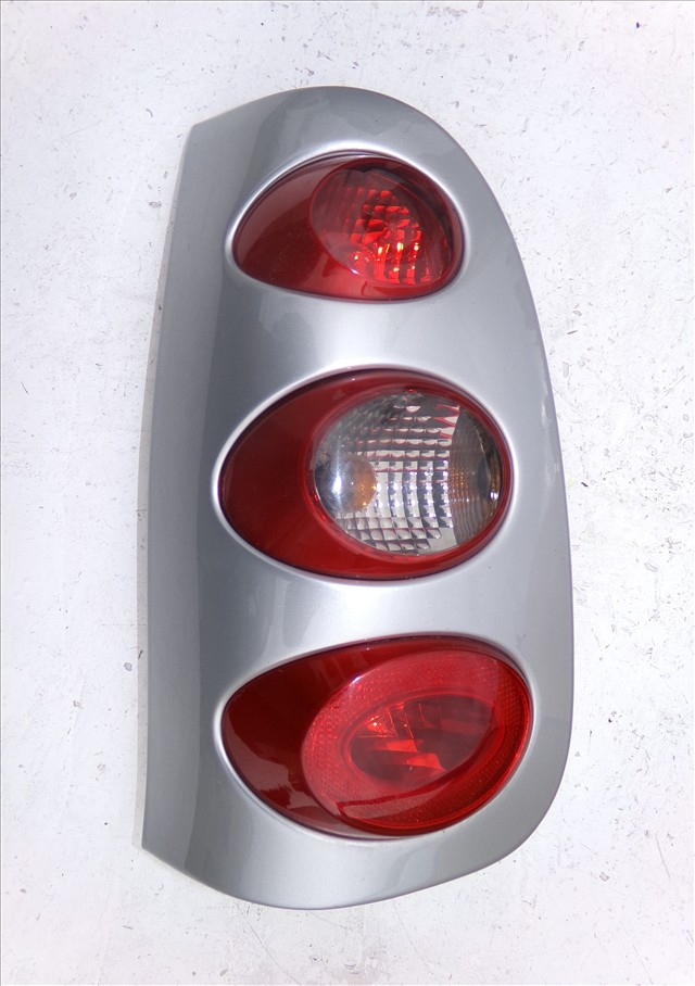 Piloto Trasera Izquierda