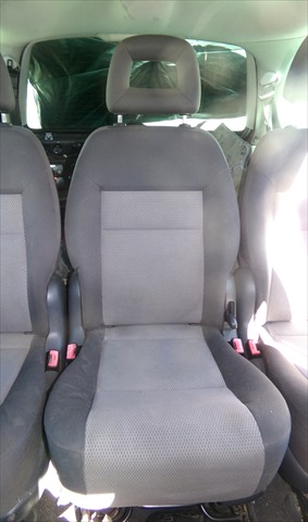Asiento Trasero Central