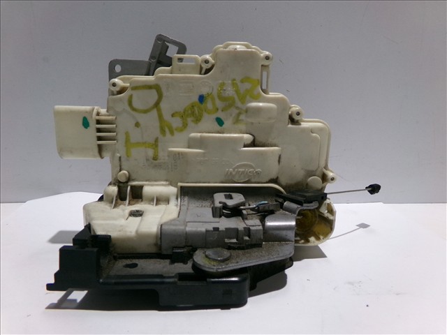 Cerradura Delantero Izquierda
