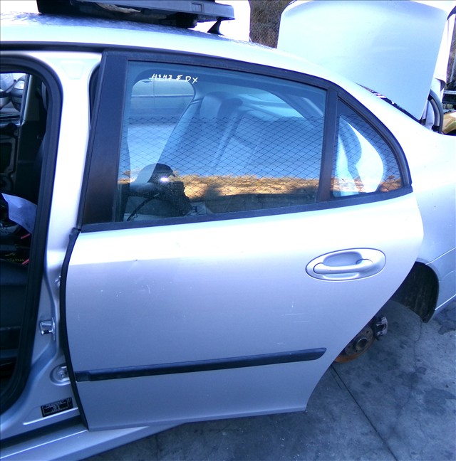 Puerta Trasera Izquierda