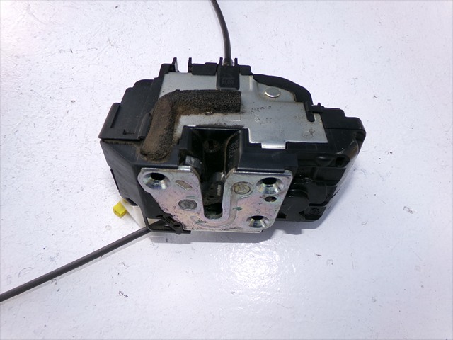 Cerradura Delantero Izquierda