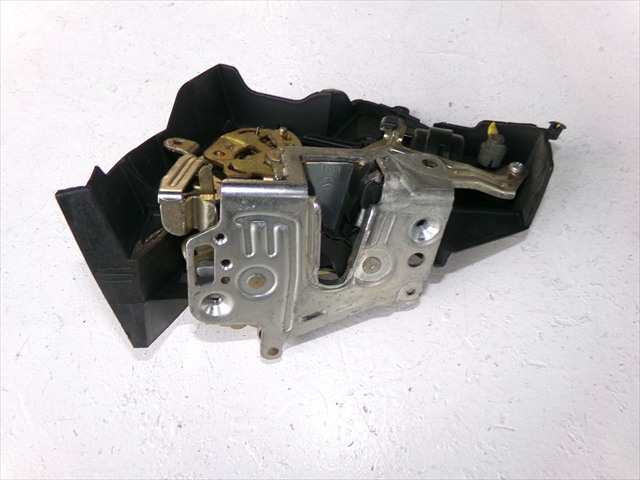 Cerradura Trasera Izquierda