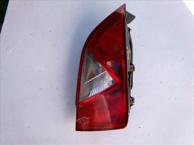 Piloto Trasera Derecho