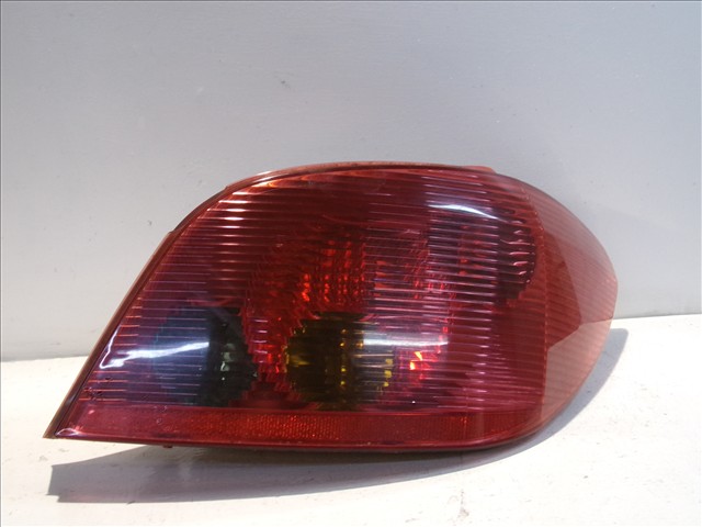 Piloto Trasera Derecho